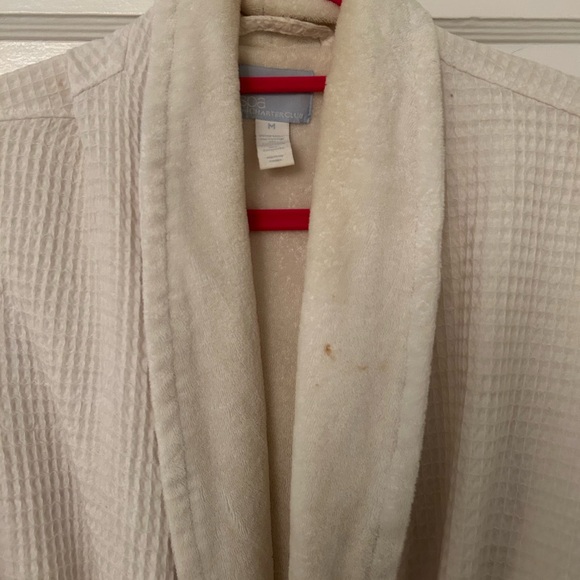 Charter Club Soft Cream Robe - Picture 4 of 8